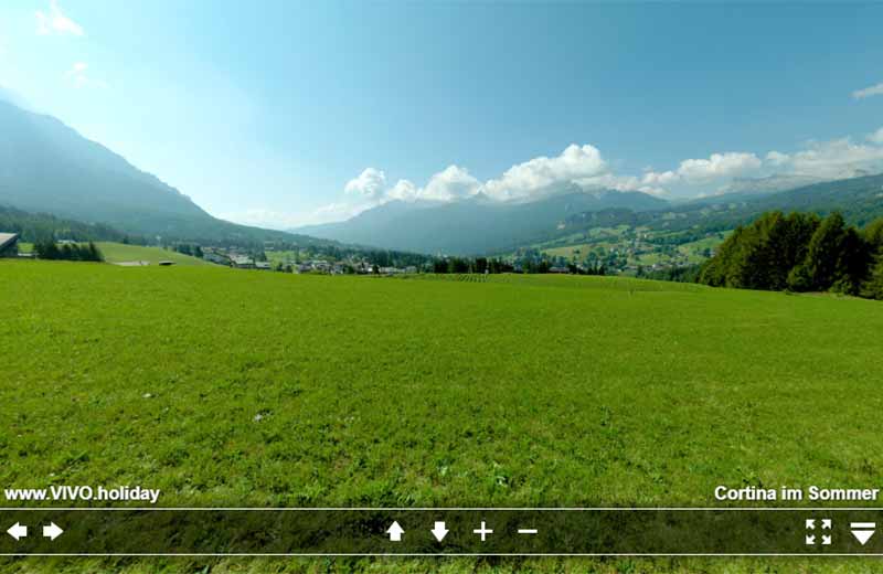 Cortina in summer - Panorama
